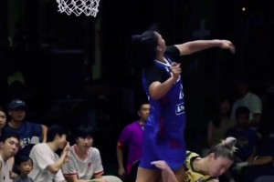 boom💥 亚洲杯最劲爆的盖帽，没有之一！